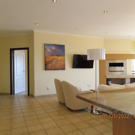 25 Sunset View Apartment Langstrand Exterior foto