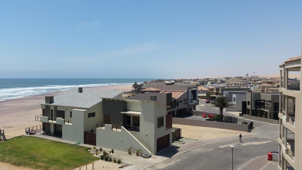 25 Sunset View Apartment Langstrand Exterior foto